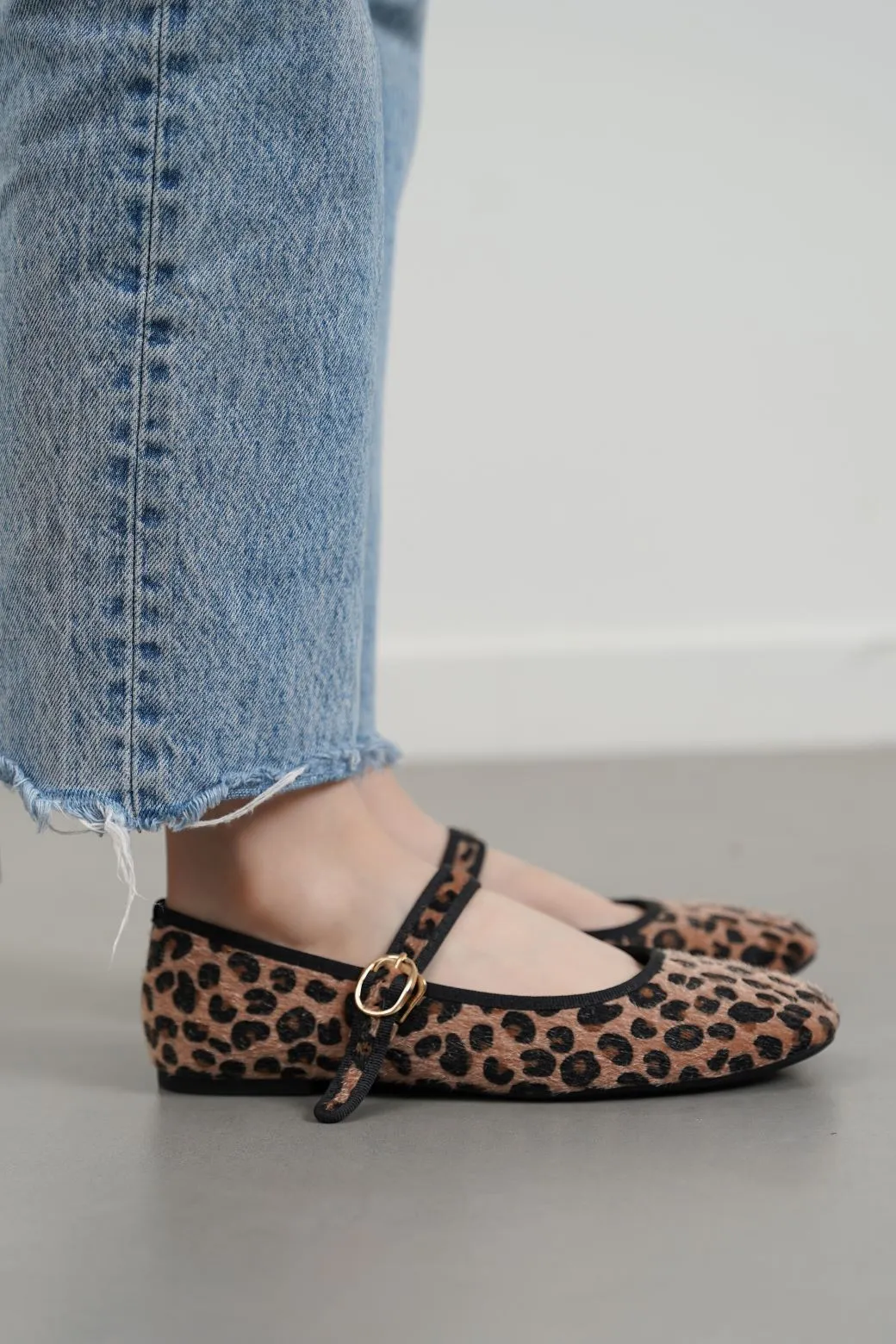 LEOPARD MARY-JANES