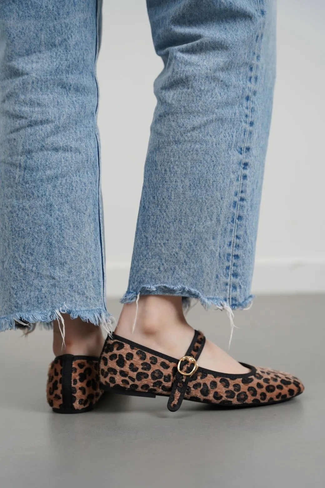 LEOPARD MARY-JANES