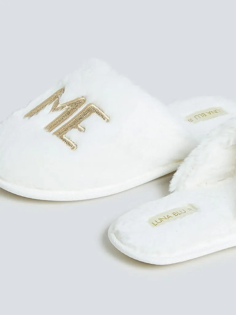 LUNA BLU Off-White Text Print Bedroom Slippers