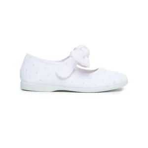 Swiss-dot Bow Mary Janes in White by childrenchic