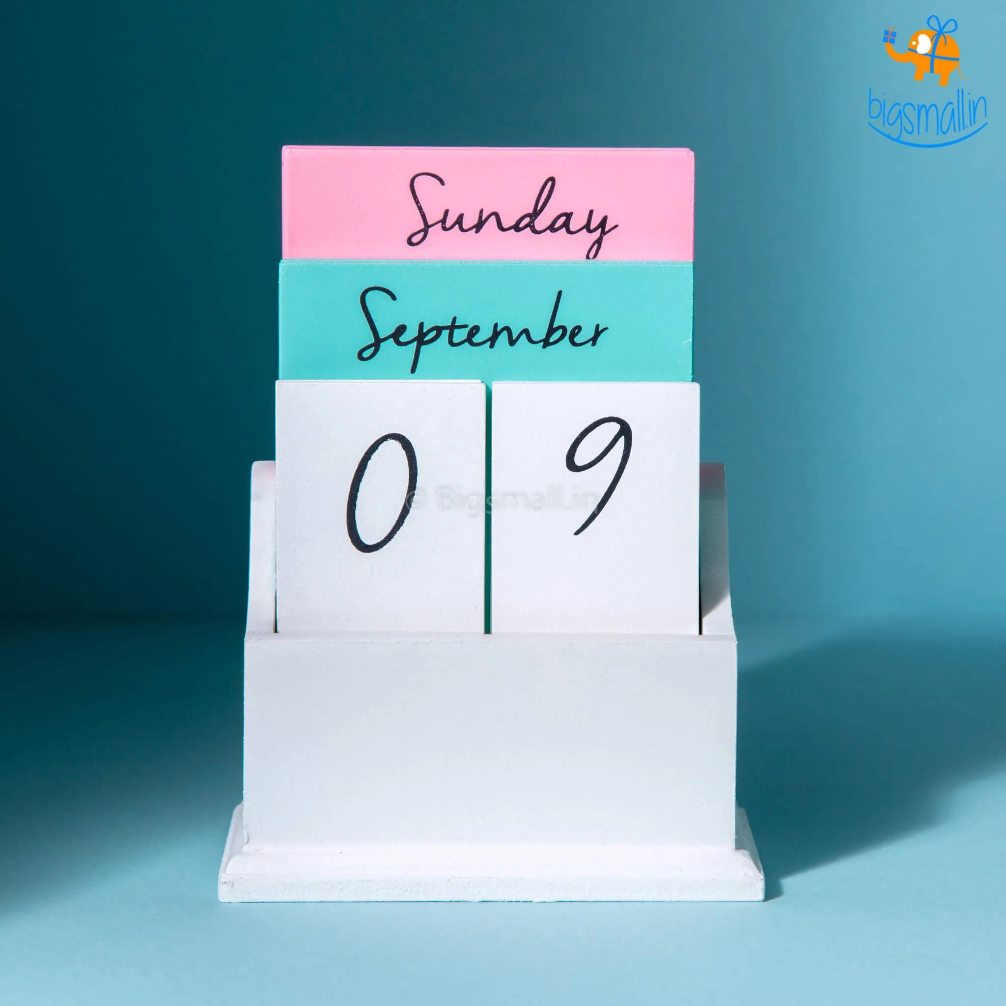 Wooden Desk Calendar